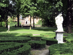 Stadspark Valkenberg with the Hercules statue and the east side of the Breda Castle
