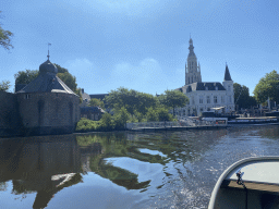 The Nieuwe Mark river, the Spanjaardsgat gate and the Grote Kerk church, viewed from our tour boat