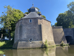 The Nieuwe Mark river and the Spanjaardsgat gate, viewed from our tour boat