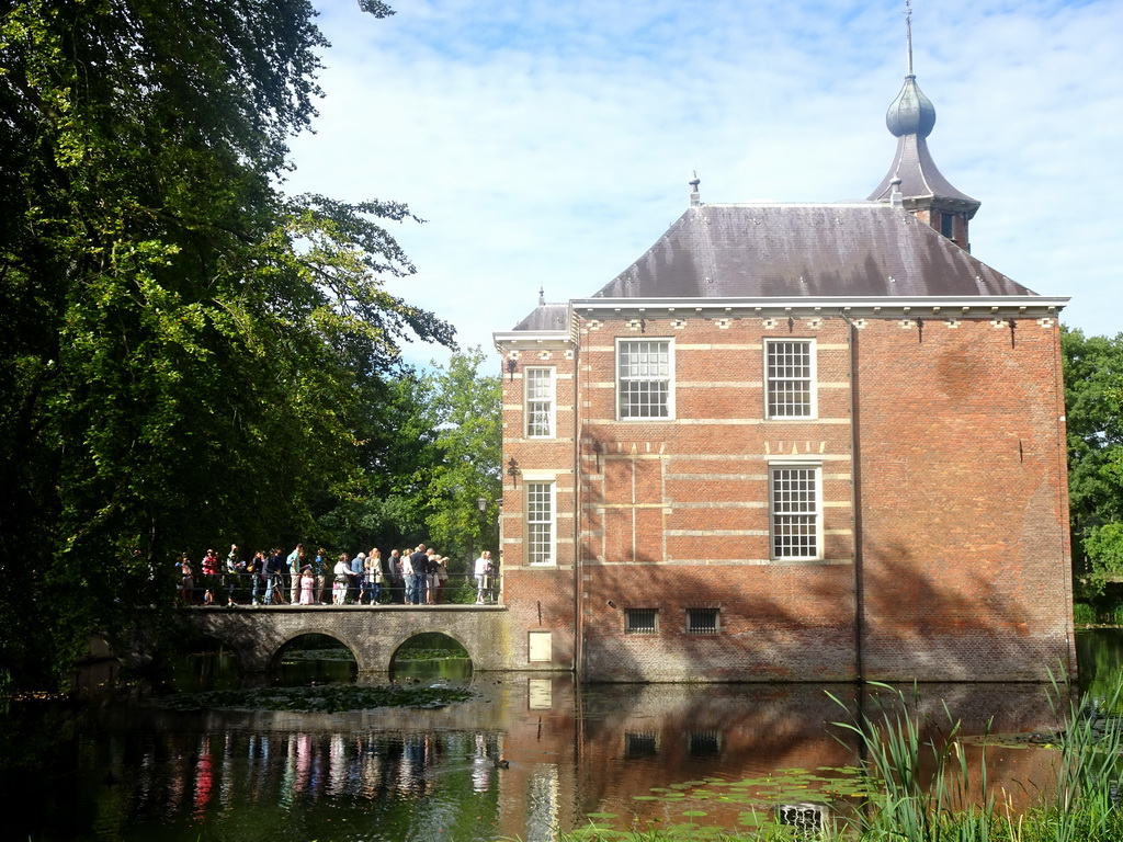 Pond and the east side of Bouvigne Castle, viewed from the English Garden