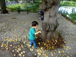 Max with a toy sword near the bridge to Bouvigne Castle