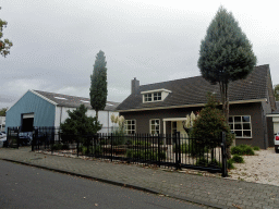 Front of the Reptielenhuis De Aarde zoo at the Aardenhoek street