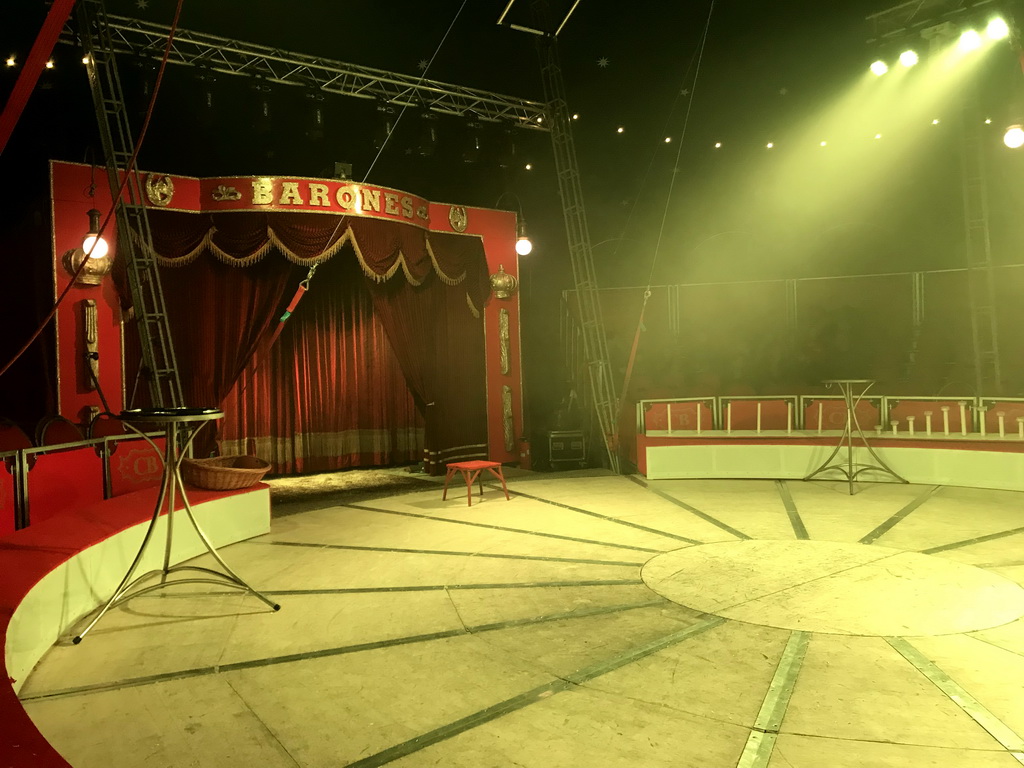 The stage of Circus Barones, just before the show