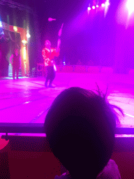 Max with a juggler at Circus Barones, during the show