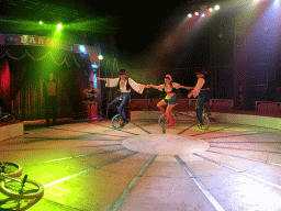 Cyclists at Circus Barones, during the show