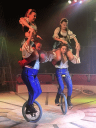 Cyclists and dancers at Circus Barones, during the show