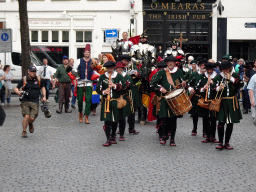 Musicians, knights and horses at the north side of the Grote Markt Square, during the Nassaudag