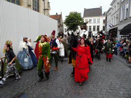 Jester, knights, horses and other actors at the north side of the Grote Markt Square, during the Nassaudag