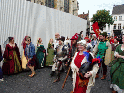 Knights and other actors at the north side of the Grote Markt Square, during the Nassaudag