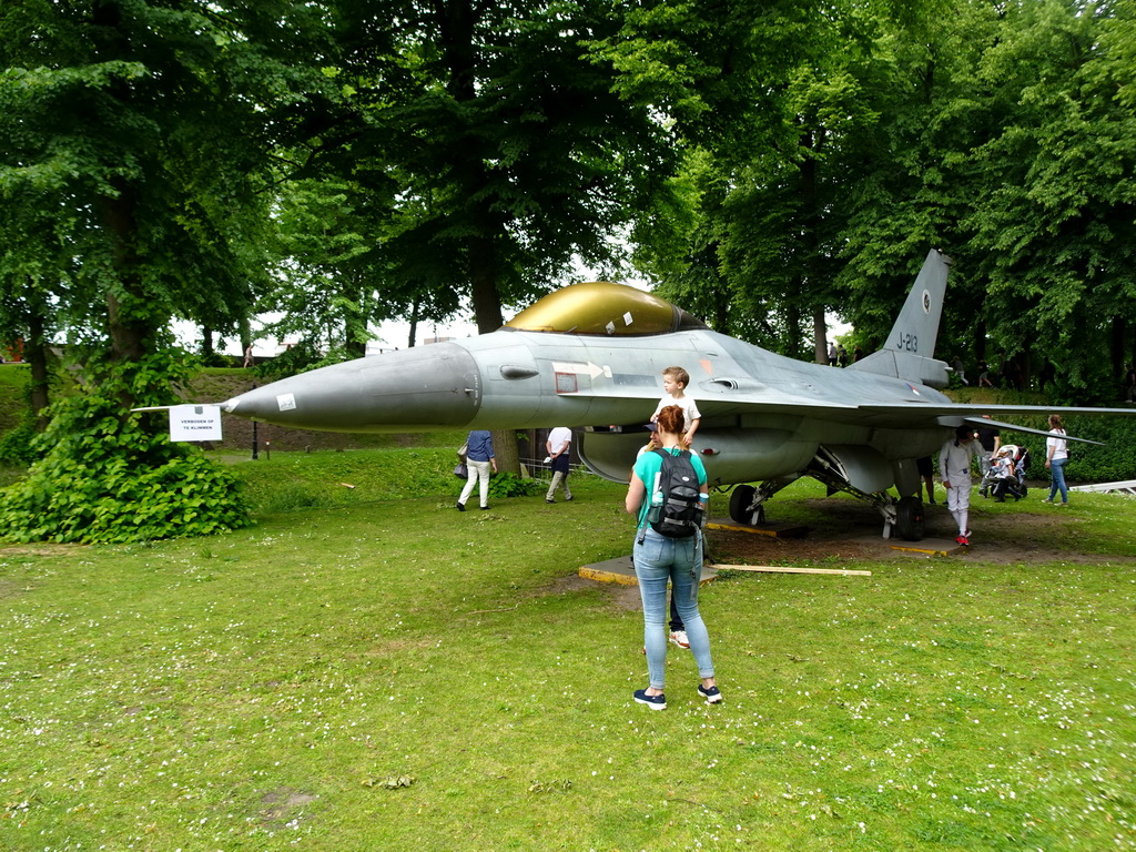 Jet fighter at the southwest side of Breda Castle, during the Nassaudag
