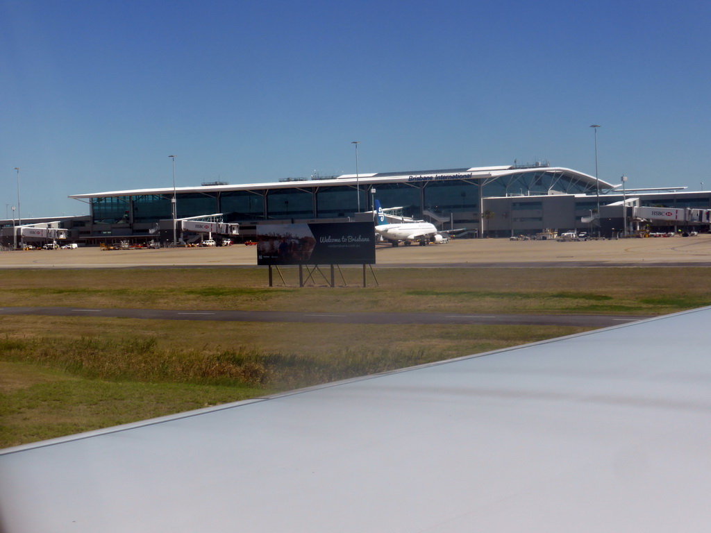 Brisbane Airport, viewed from the airplane from Singapore
