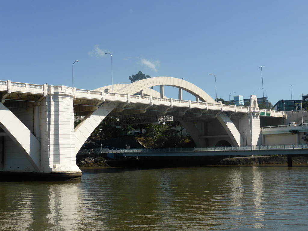 The William Jolly Bridge over the Brisbane River, viewed from the Miramar Koala & River Cruise boat