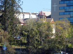 Building in front of the Wesley Hospital at Coronation Drive, viewed from the Miramar Koala & River Cruise boat on the Brisbane River