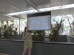 Zoo keeper during the Wildlife Encounter at the Lone Pine Koala Sanctuary