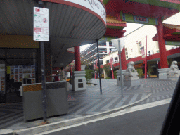 Gate of Chinatown at the crossing of Wickham Street and Duncan Street, viewed from the taxi to the airport