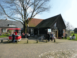 Ice cream cart at the crossing of the Onderstraat street and Molenstraat street