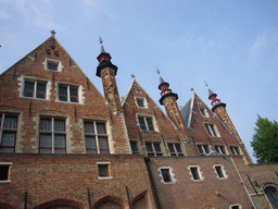 bruges_1_069 - 253 kb - 1024x768 - South side of the Palace of the Liberty of Bruges, viewed from the tour boat on the Groenerei canal South side of the Palace of the Liberty of Bruges, viewed from the tour boat on the Groenerei canal