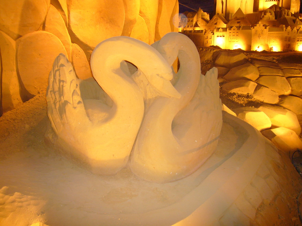 Sand sculpture of two swans, at the Sand Sculpture Festival at the Stationspark