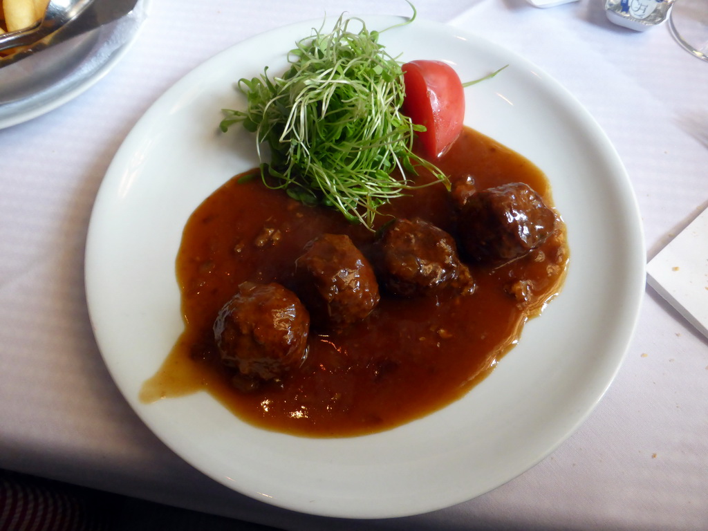 Lunch at the Maria van Bourgondië restaurant