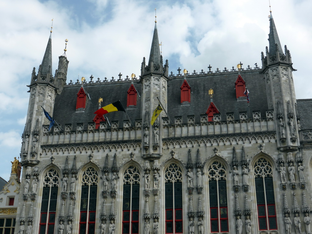 Facade of the City Hall at the Burg square