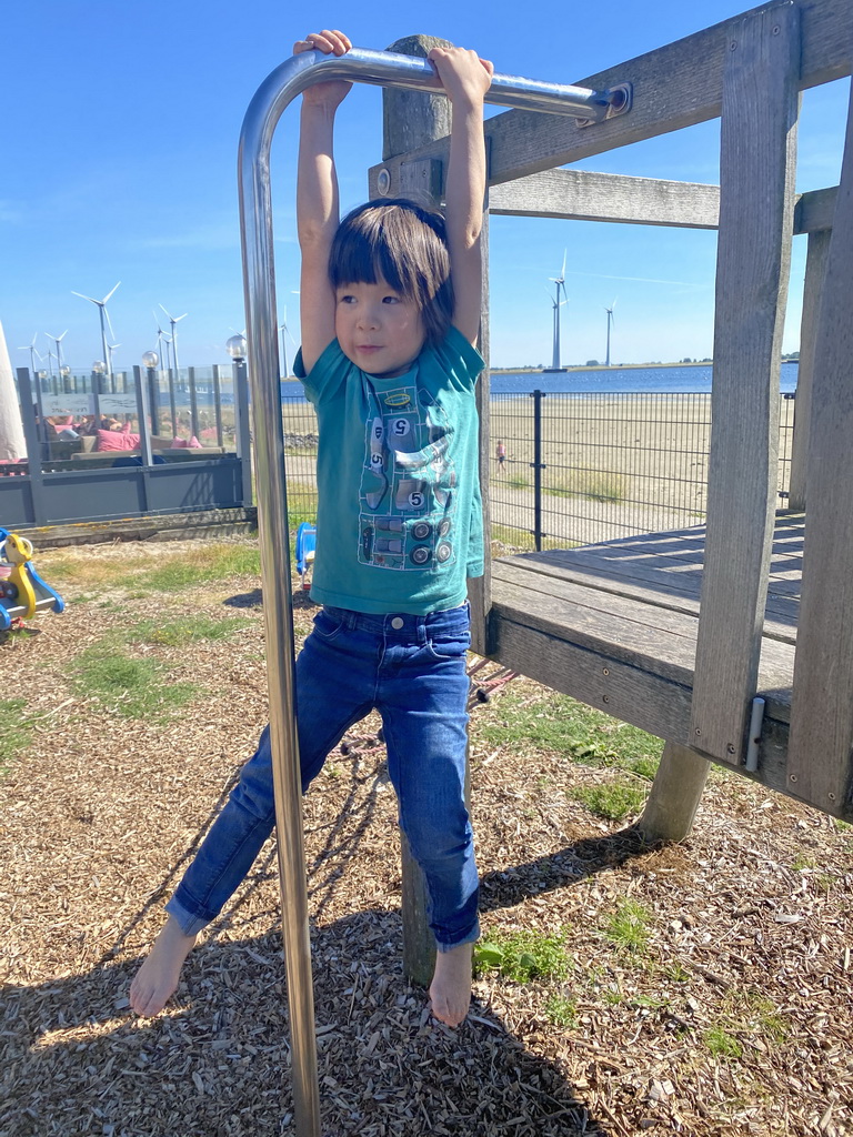 Max at the playground of Restaurant Grevelingen