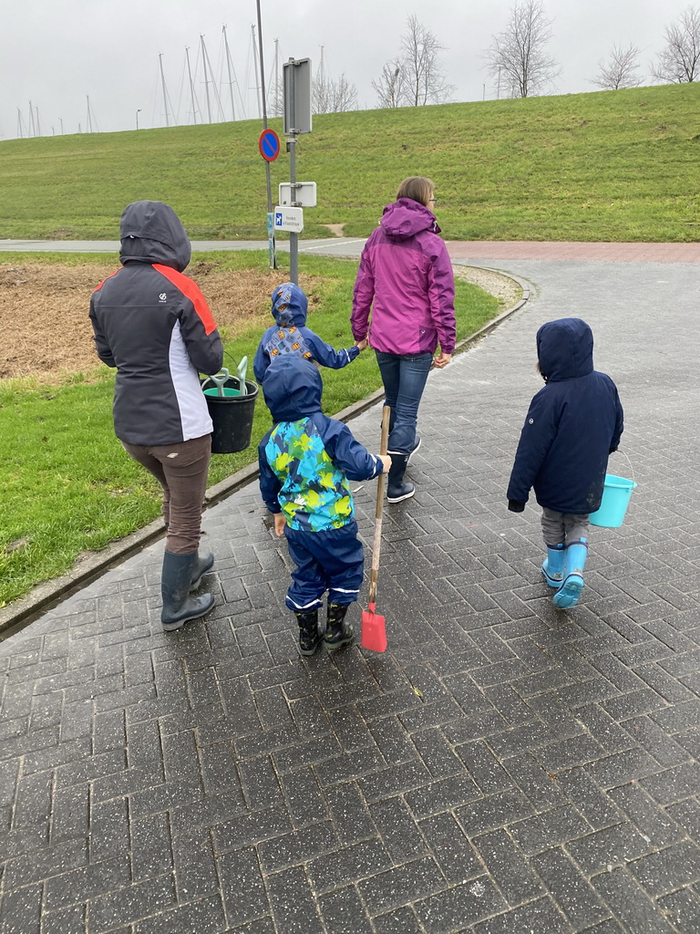 Max and our friends walking from the Holiday Park AquaDelta to the Werkhaven beach