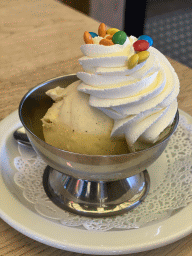 Ice cream at the terrace of the Restaurant De Meeuw