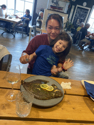 Miaomiao and Max having dinner at the Bru 17 restaurant