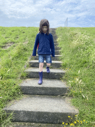 Max at the staircase to the beach at the Duikplaats Noordbout at Zierikzee