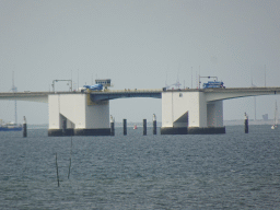 The Zeelandbrug bridge, viewed from the beach at the Duikplaats Noordbout