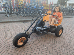 bruinisse_14_084 - 462 kb - 1024x768 - Max on a tricycle at the central square of Holiday Park AquaDelta Max on a tricycle at the central square of Holiday Park AquaDelta