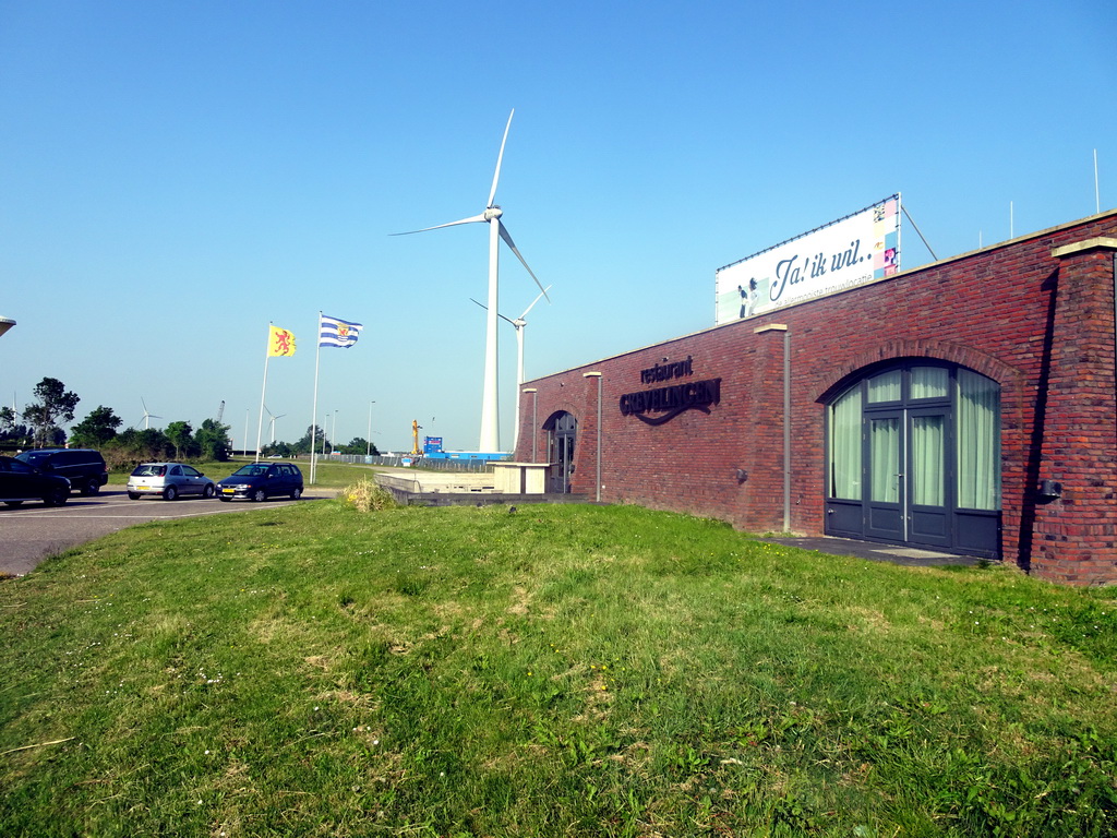 Front of Restaurant Grevelingen at the south side of the Grevelingendam