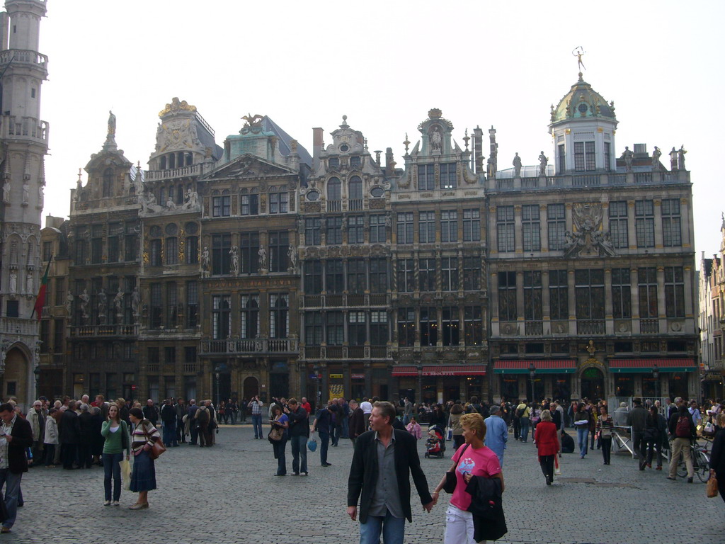 Buildings at the northwest side of the Grand-Place de Bruxelles square