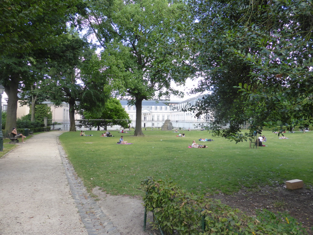 The Egmont Park and the southwest side of the Egmont Palace