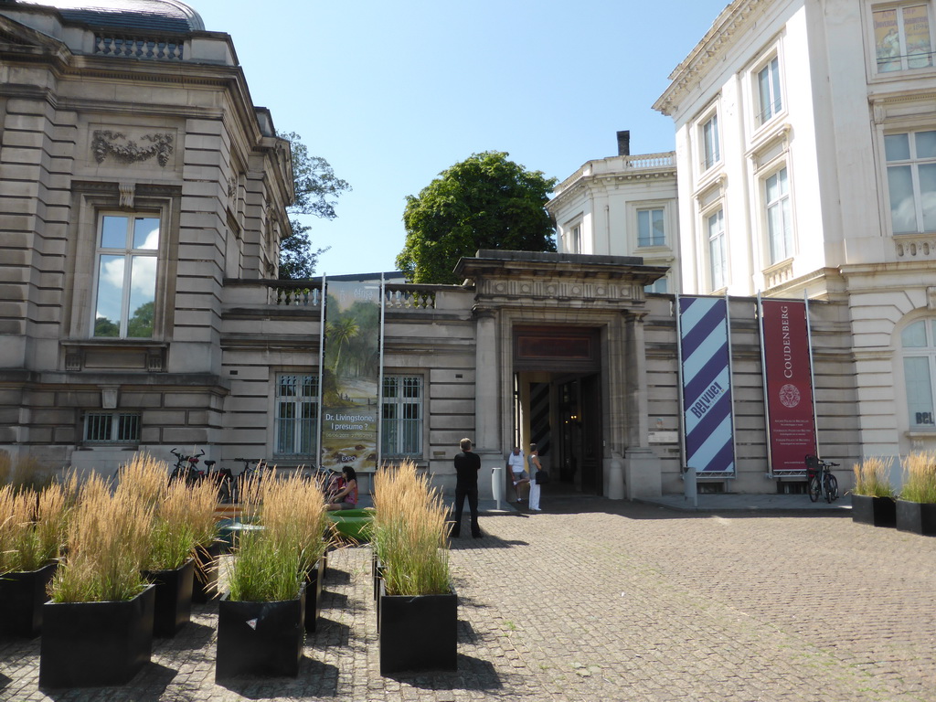 Front of the BELvue Museum at the Place des Palais square