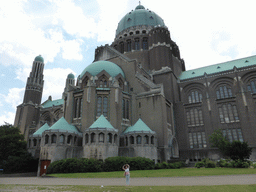 Miaomiao at the Basilique du Sacré-Coeur de Bruxelles church