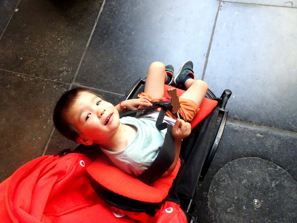 Max with a lollipop at the Galeries Royales Saint-Hubert shopping arcade