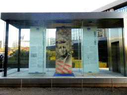 Information on the Berlin Wall at the Rue de la Loi street