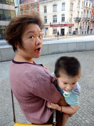 Miaomiao and Max at the Boulevard Charlemagne