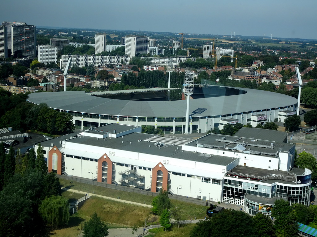 The Kinepolis Brussels movie theater, the Stade Roi Baudouin stadium and the Cité Modèle buildings, viewed from Level 7 of the Atomium