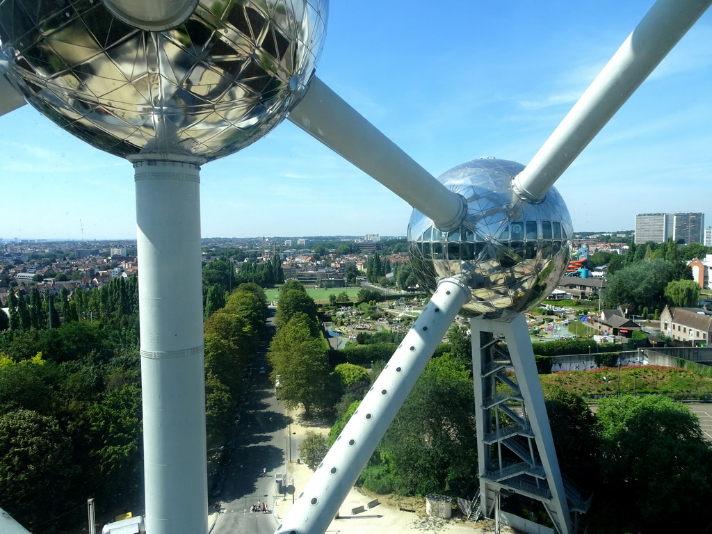 The Mini-Europe miniature park and the Océade water park, viewed from Level 6 of the Atomium