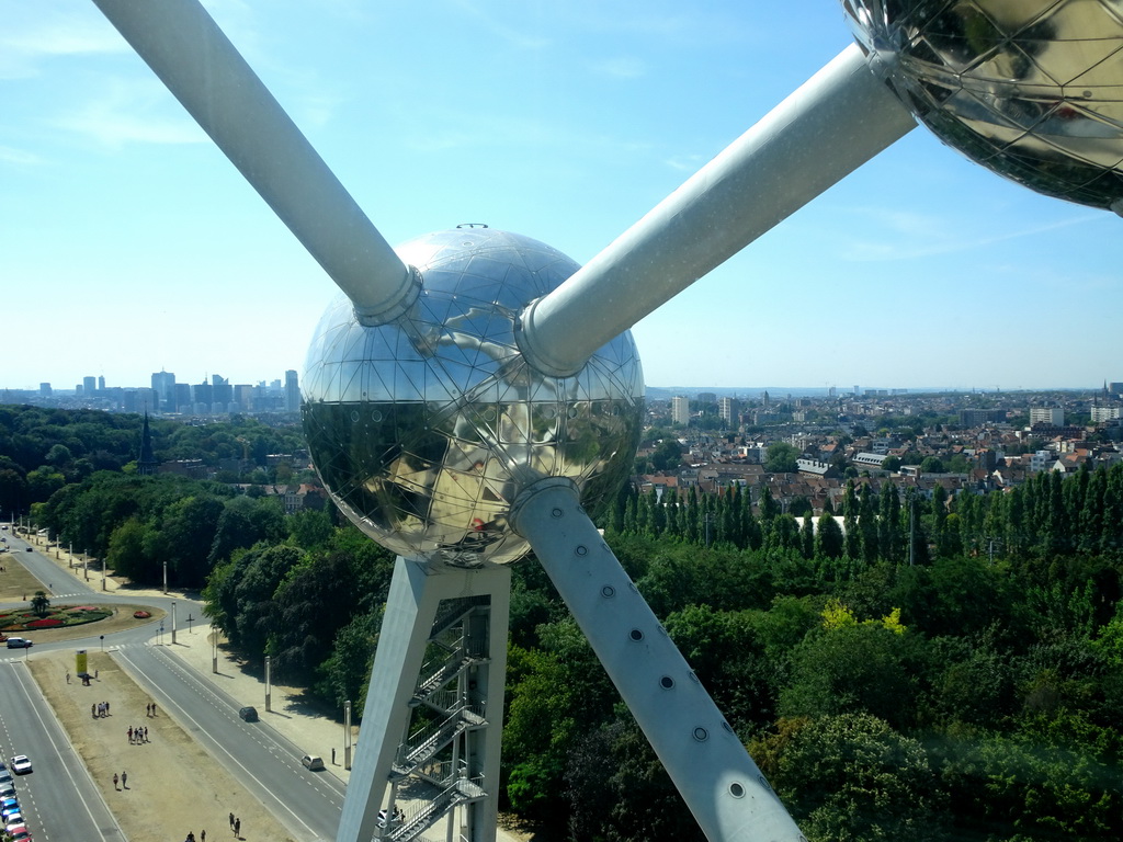 The Boulevard du Centenaire, the Place Louis Steens square and the Laeken Park, viewed from Level 6 of the Atomium