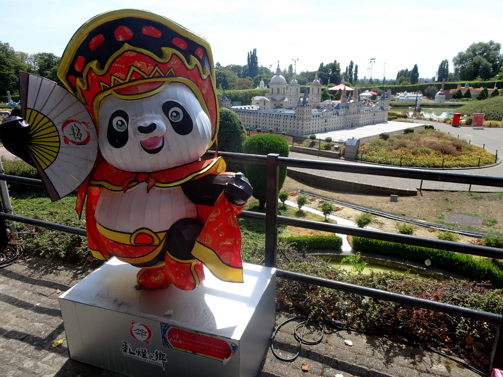 Giant Panda statue at the northeast side and a scale model of the Royal Site of San Lorenzo de El Escorial at the Spain section of the Mini-Europe miniature park