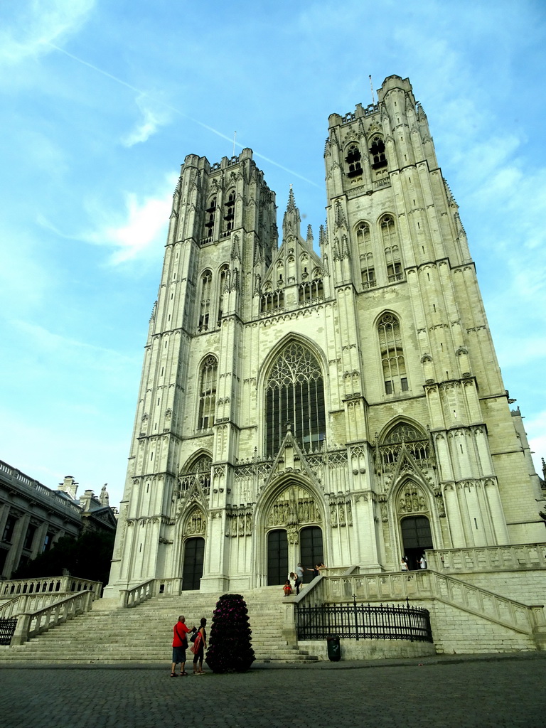 Front of the Cathedral of St. Michael and St. Gudula at the Place Sainte-Gudule square, viewed from the car