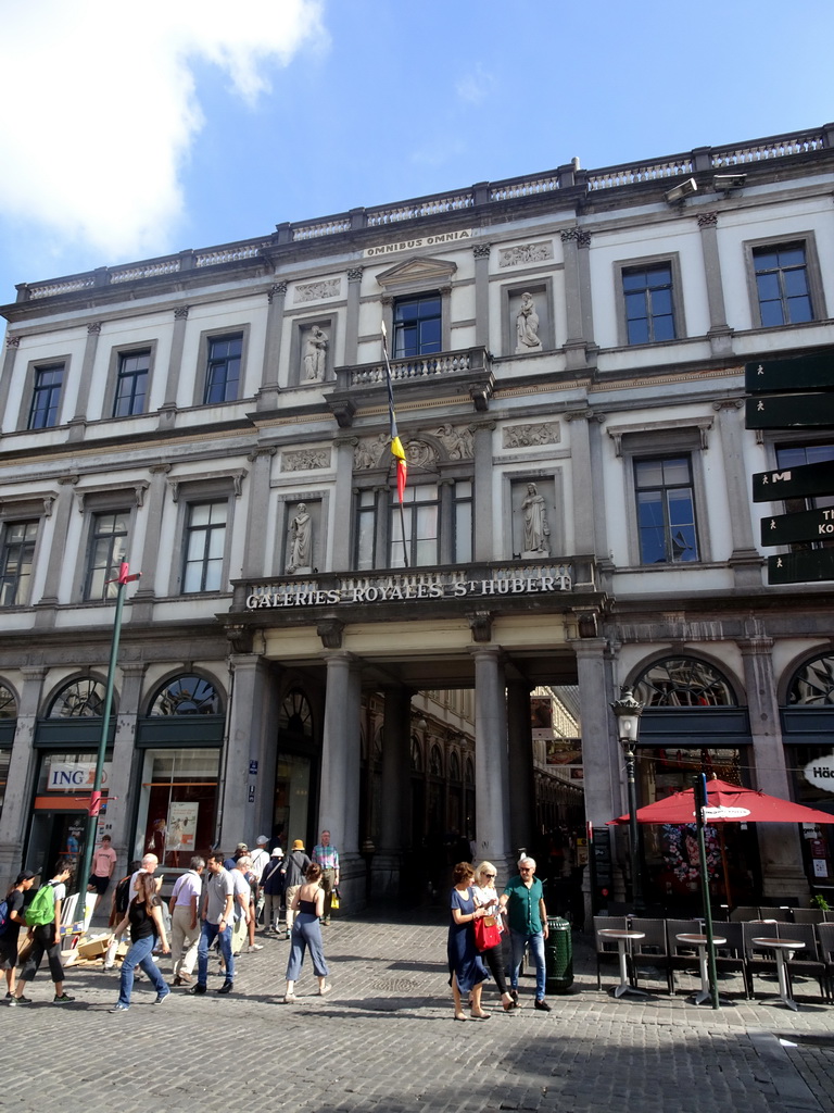 Front of the Galeries Royales Saint-Hubert shopping arcade at the Rue du Marché aux Herbes street