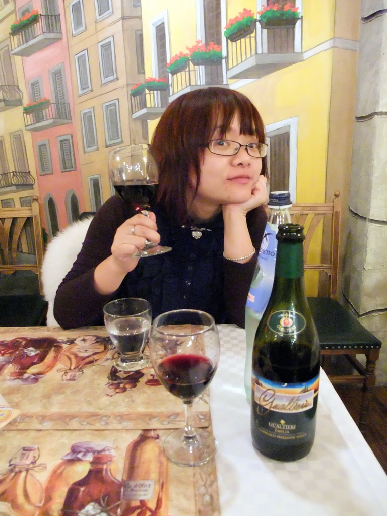 Miaomiao having drinks in our Italian dinner restaurant in Vaci Utca street