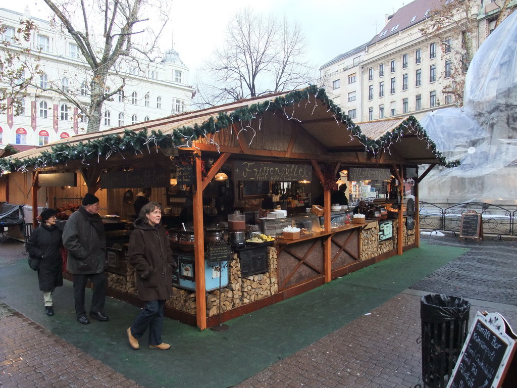 Christmas market at Vörösmarty Tér square