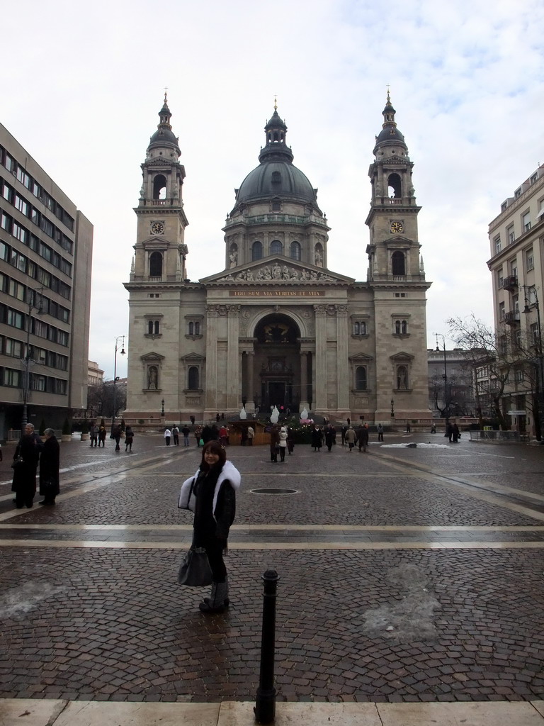 Miaomiao at Saint Stephen`s Basilica