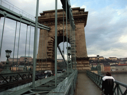 Miaomiao at the Széchenyi Chain Bridge over the Danube river and the Buda Castle