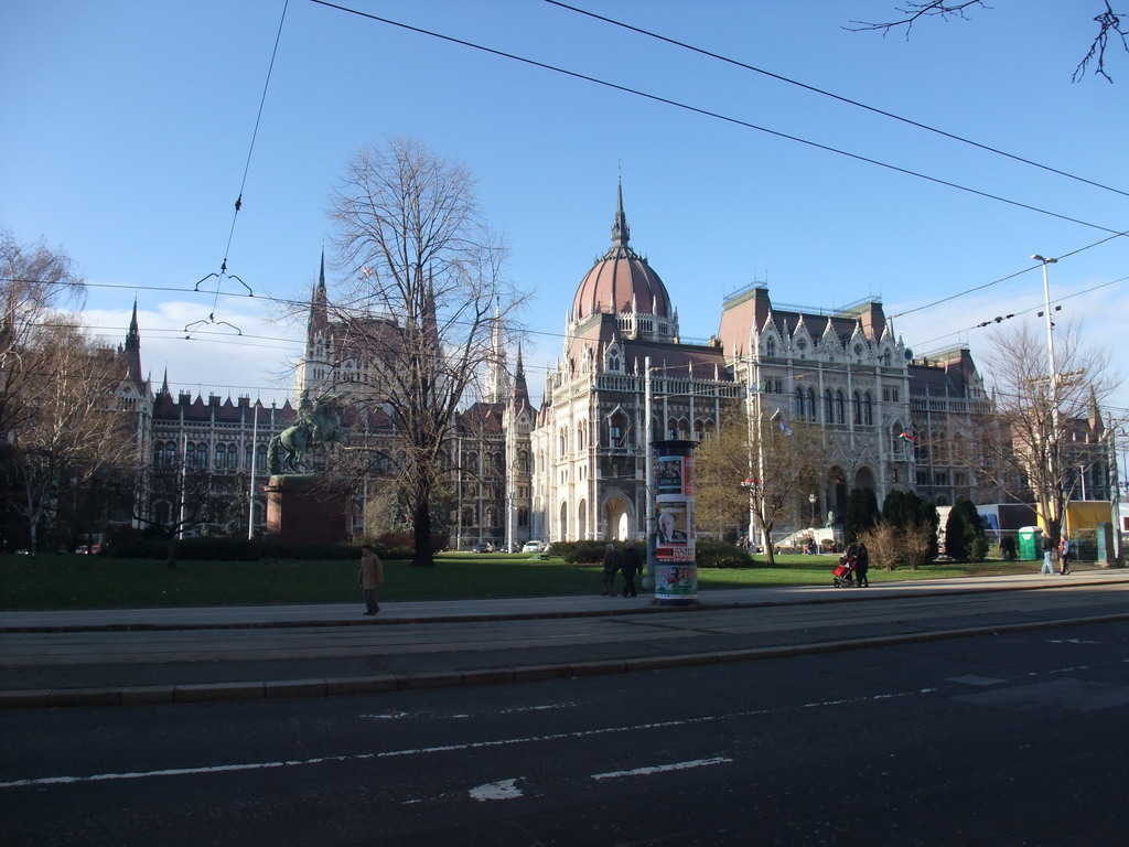 The front of the Hungarian Parliament Building and the Equestrian Statue of Francis II Rákóczi